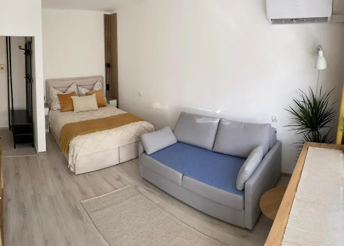 Studio 2 Apartment